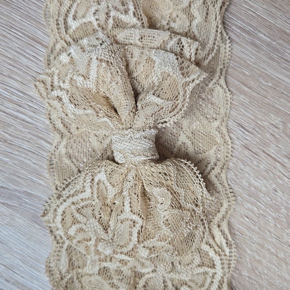 Lace Bowknot Beige Headband Baby Girl Elastic Headwrap Kids Handmade Hairband - Picture 3 of 10